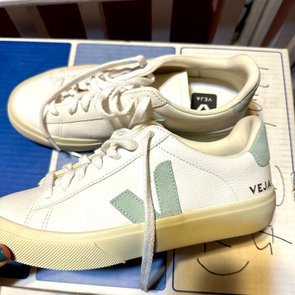 VEJA CAMPO CHROMEFREE LEATHER WHITE MATCHA sneakers - Picture 1 of 6